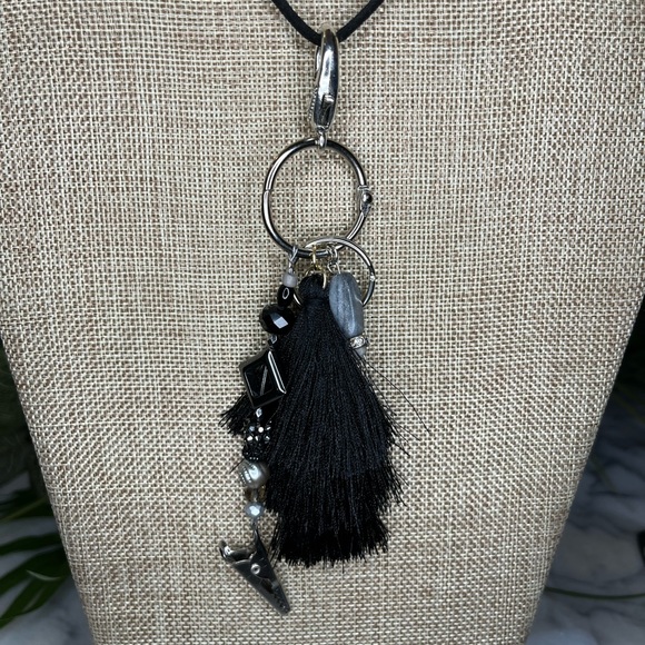 Keychain Card Clip - Picture 1 of 8